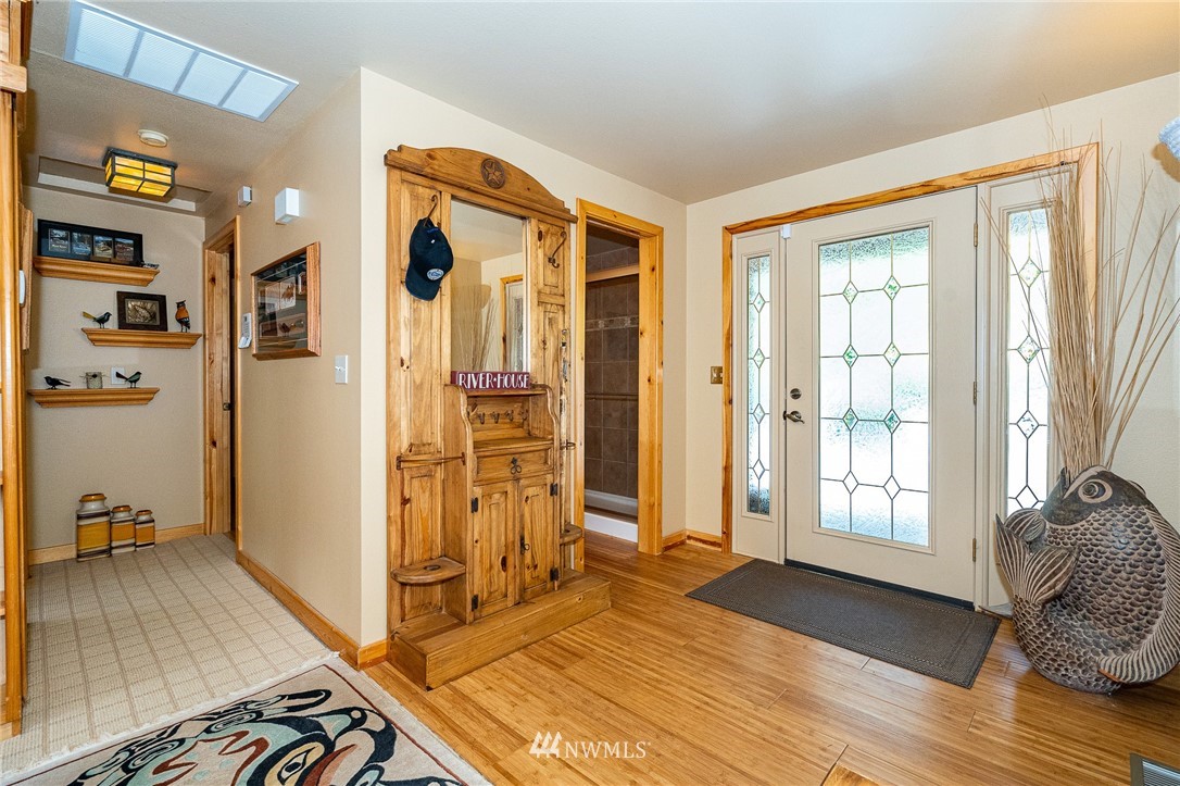 2500 Spencer Road Salkum, WA 98582 - Photo 6 of 40 Gallery Image 6