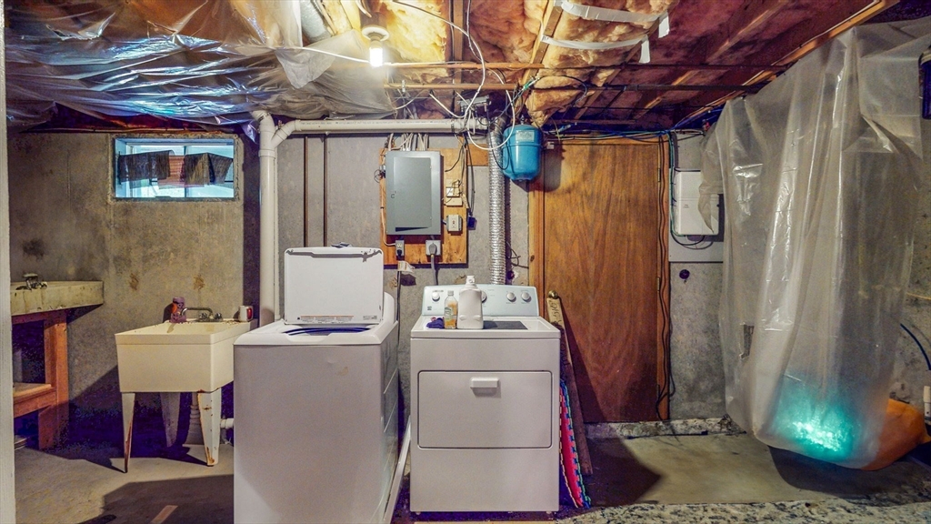 805 Irving Road, Unit 805 Randolph, MA 02368 - Photo 17 of 39 Gallery Image 17
