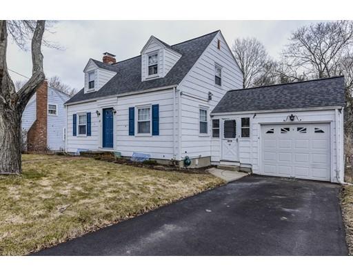 48 Shiretown Road Dedham, MA 02026 - Photo 2 of 29 Gallery Image 2