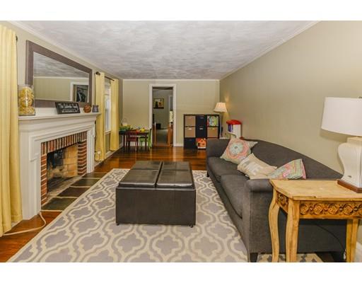 48 Shiretown Road Dedham, MA 02026 - Photo 4 of 29 Gallery Image 4