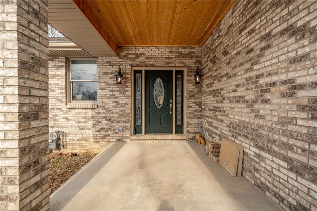 117 Dodds Road Butler, PA 16002 - Photo 2 of 25 a front view of a house with an outdoor space