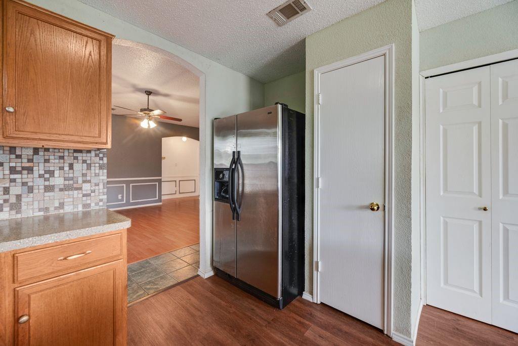 6703 Dusty Ridge Trail Arlington, TX 76002 - Photo 8 of 19