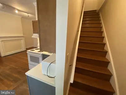 $1,595 | 604 Caroline Street, Unit 1, Fredericksburg, VA 22401