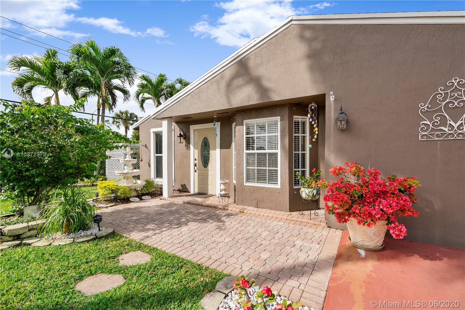 23283 Cedar Hollow Way Boca Raton, FL 33433 - Photo 4 of 33 Gallery Image 4