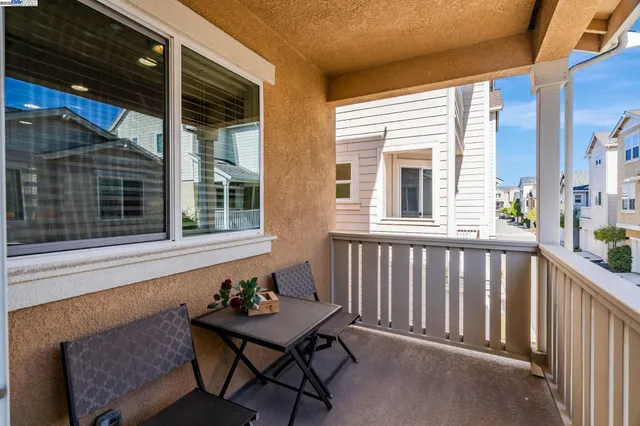 $1,248,800 | 705 Cannery Place, San Jose, CA 95112