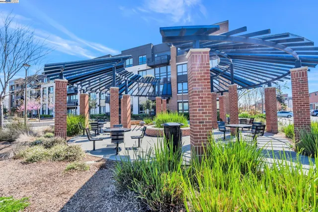 $1,248,800 | 705 Cannery Place, San Jose, CA 95112