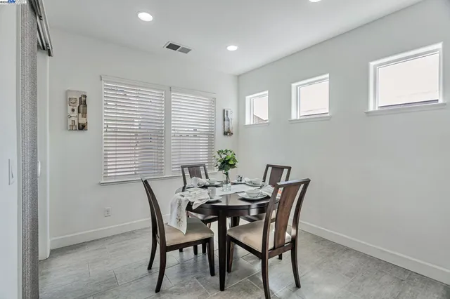 $1,248,800 | 705 Cannery Place, San Jose, CA 95112