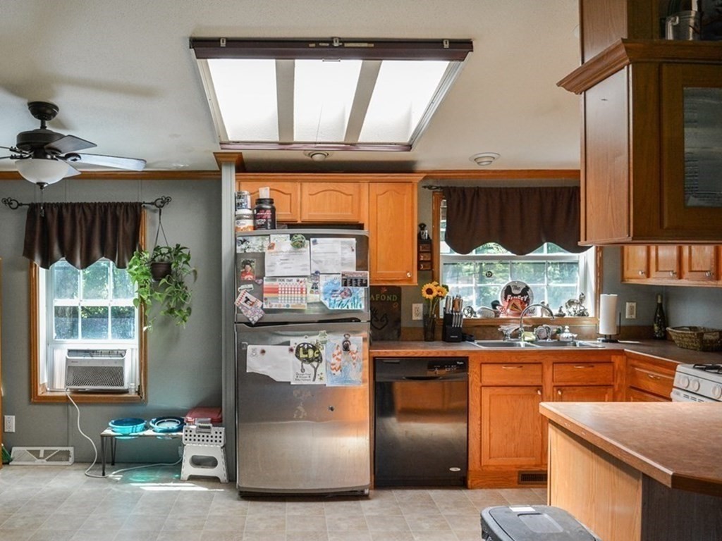 51 Monson Turnpike Road, Unit 1006 Ware, MA 01082 - Photo 5 of 30