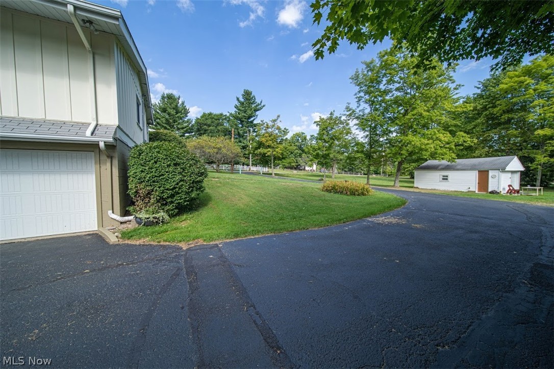 11625 Auburn Road Chardon, OH 44024 - Photo 31 of 32 Gallery Image 31