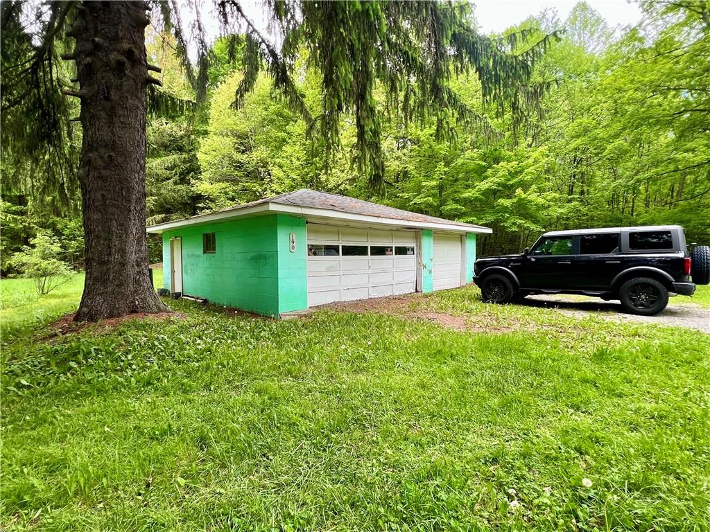 192 Hawkins Hollow Road Connellsville, PA 15425 - Photo 2 of 16