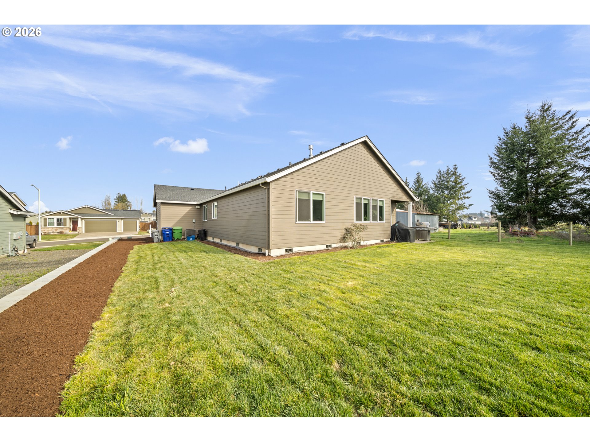 900 Marie Street Mount Angel, OR 97362 - Photo 9 of 42