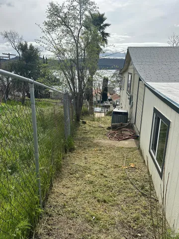 $320,000 | 13698 Lakeshore Drive, Clearlake, CA 95422