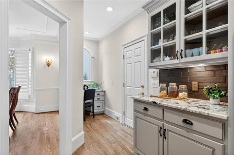 $1,299,000 | 10640 North Edgewater Place, Johns Creek, GA 30097