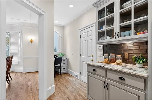 $1,299,000 | 10640 North Edgewater Place, Johns Creek, GA 30097
