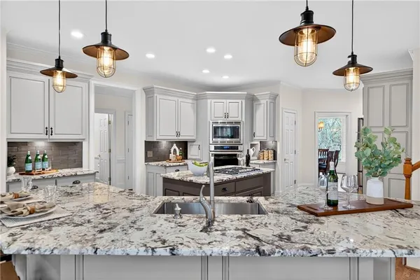 $1,299,000 | 10640 North Edgewater Place, Johns Creek, GA 30097