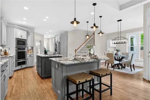 $1,299,000 | 10640 North Edgewater Place, Johns Creek, GA 30097