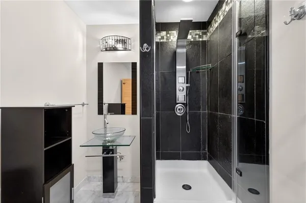 $1,299,000 | 10640 North Edgewater Place, Johns Creek, GA 30097