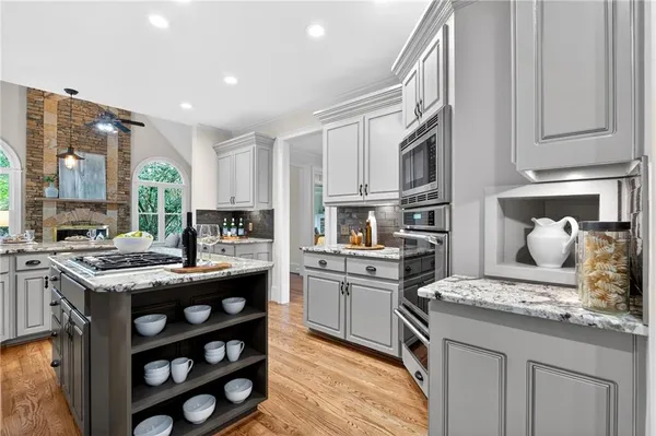 $1,299,000 | 10640 North Edgewater Place, Johns Creek, GA 30097