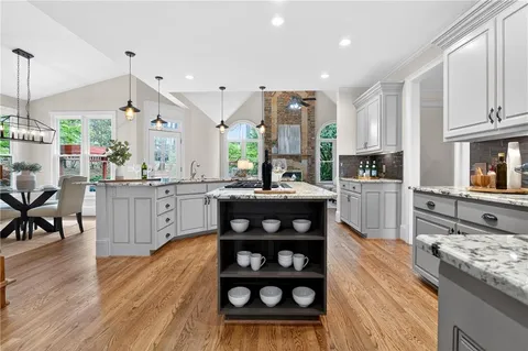 $1,299,000 | 10640 North Edgewater Place, Johns Creek, GA 30097