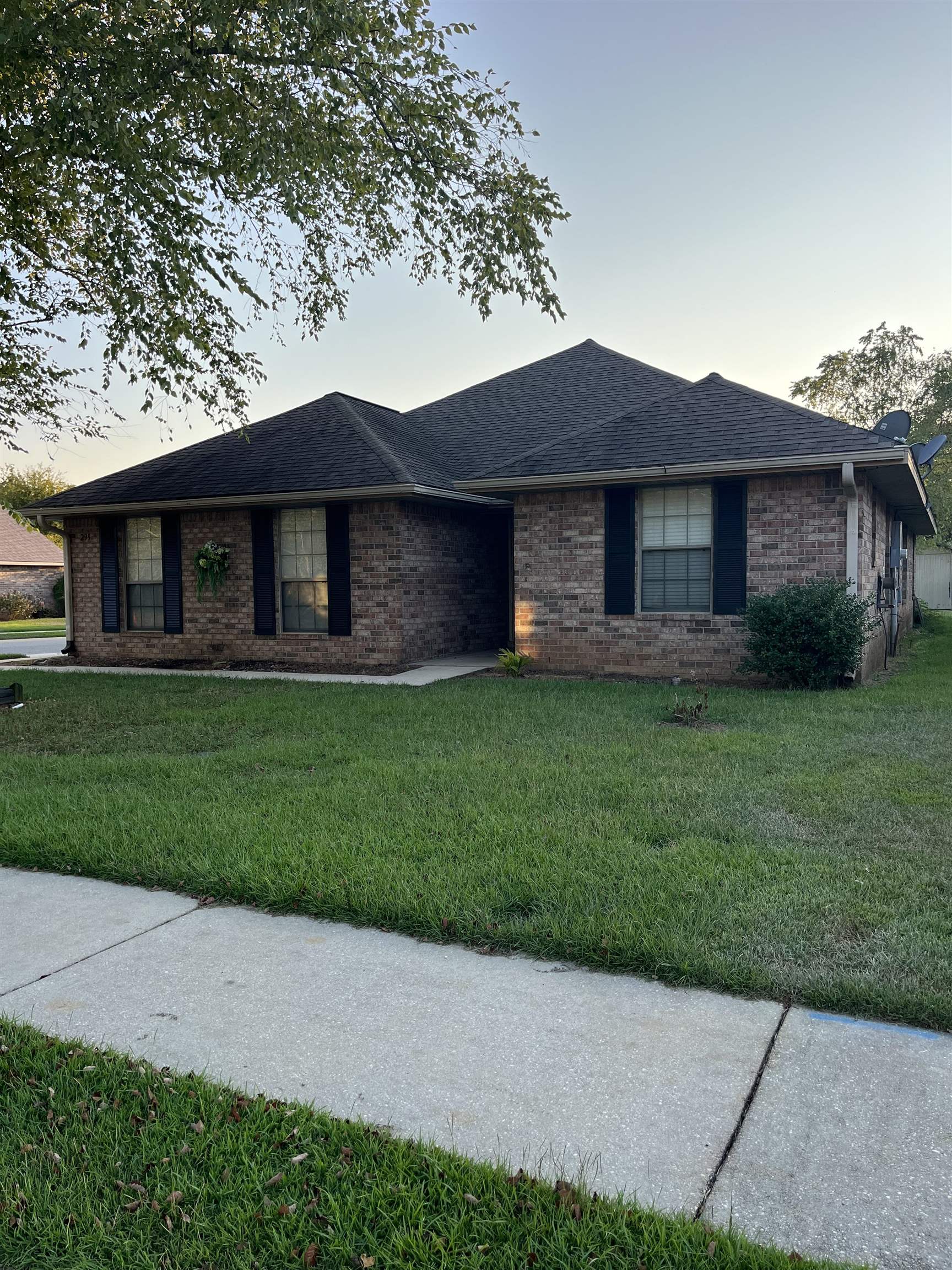 299 Ogden Court Foley, AL 36535 - Photo 1 of 21