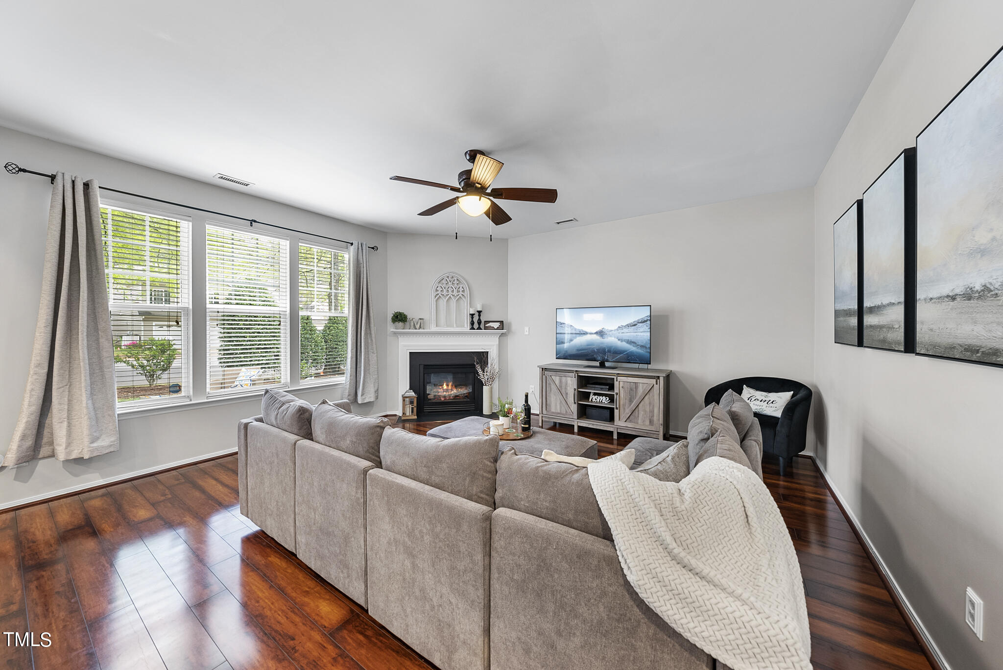 8402 Flat Keystone Drive Raleigh, NC 27613 - Photo 5 of 33 DSC03294