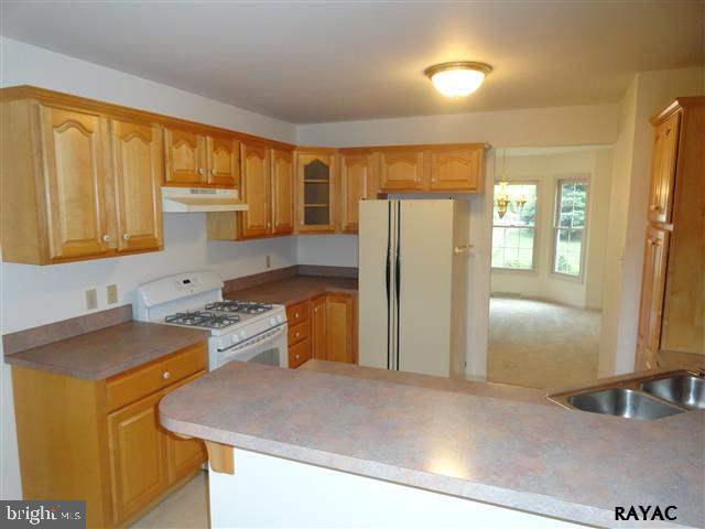 605 Woodside Road York, PA 17406 - Photo 7 of 22 Gallery Image 7