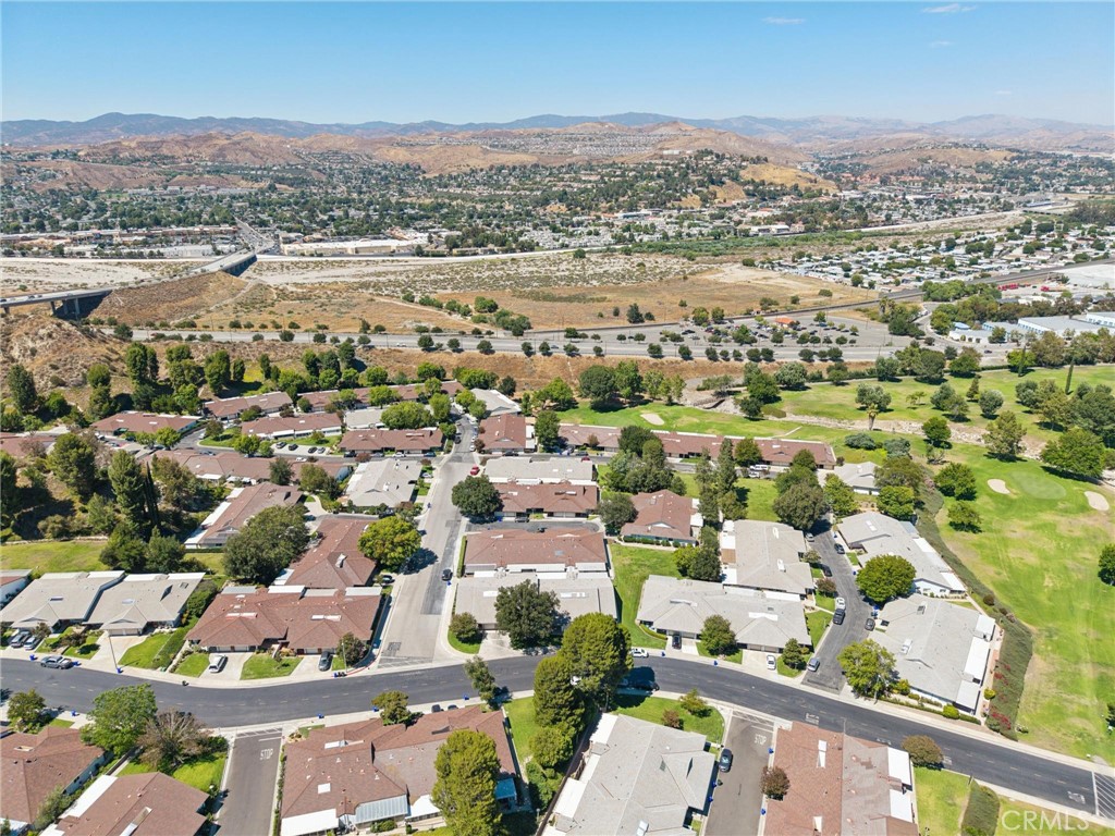 19311 Oak Crossing Road Newhall, CA 91321 - Photo 32 of 49