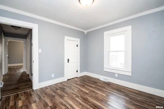 $115,000 | 418 Charles Street, Pekin, IL 61554