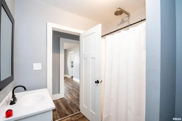 $115,000 | 418 Charles Street, Pekin, IL 61554