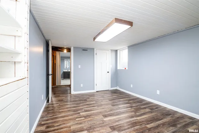 $115,000 | 418 Charles Street, Pekin, IL 61554