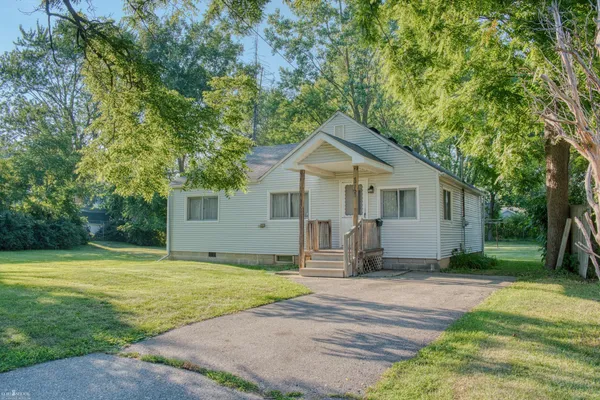 $135,000 | 315 East Williams Street, Corunna, MI 48817
