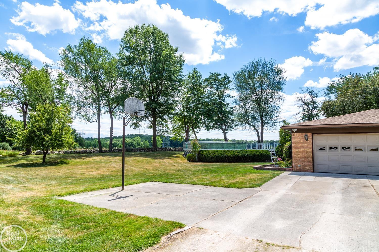 63849 Dequindre Road Washington, MI 48095 - Photo 8 of 48