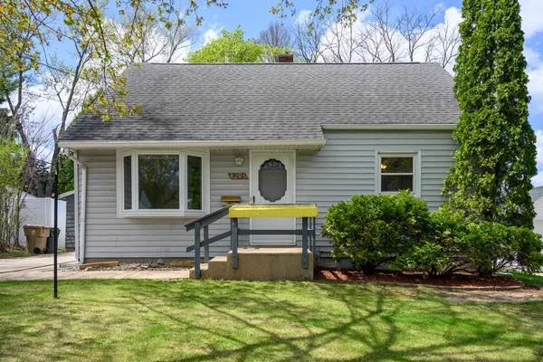 $325,000 | 4205 Claire Street, Madison, WI 53716