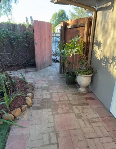 $3,595 | Undisclosed Address, Santa Barbara, CA 93110