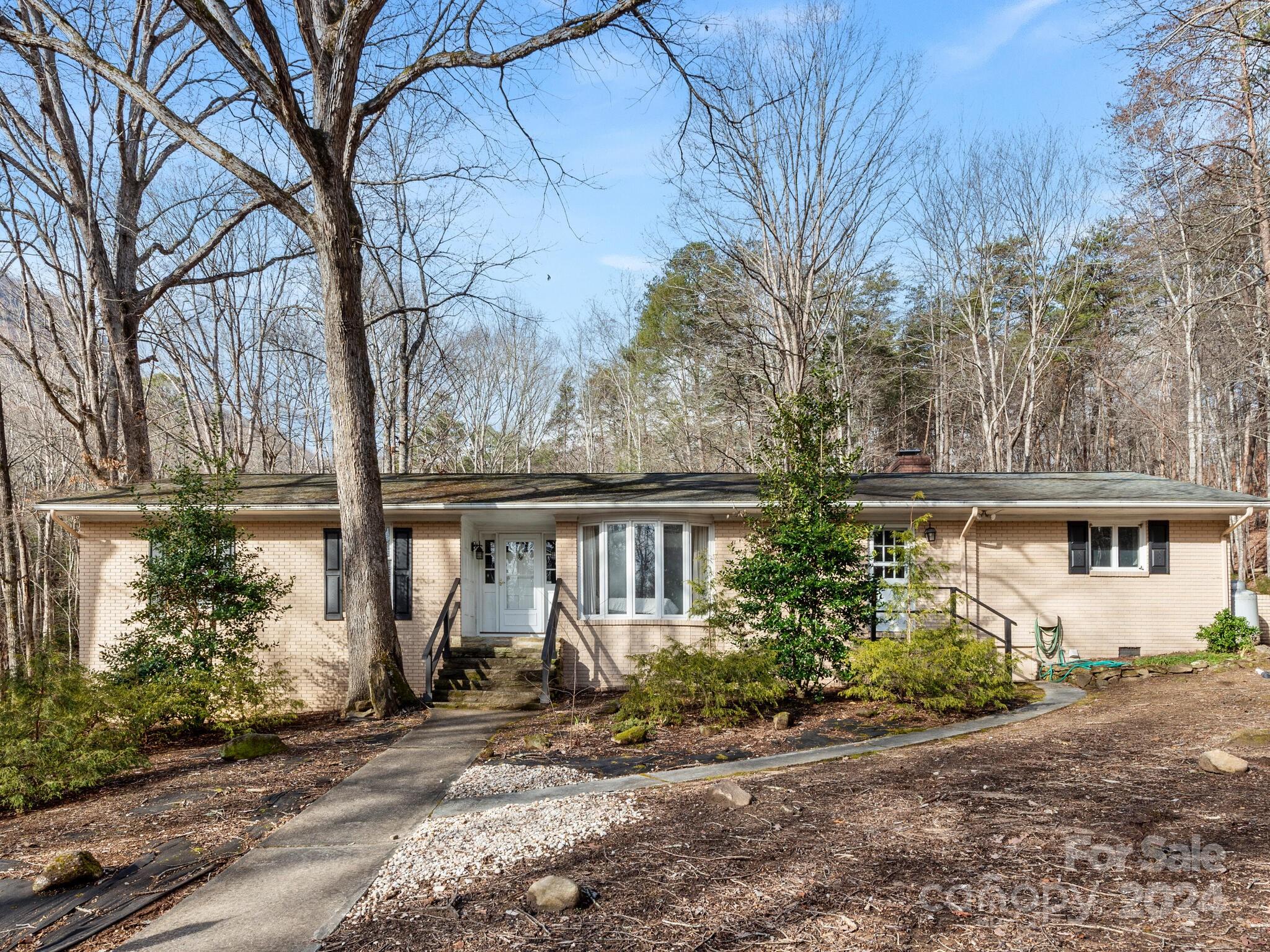 292 Huntington Road Lake Lure, NC 28746 - Photo 1 of 38 Gallery Image 1