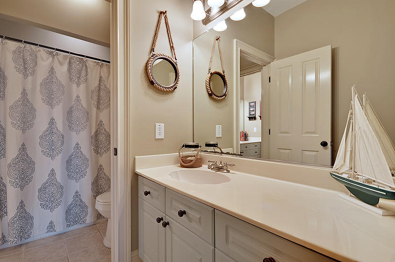 1812 Greeley Road Mount Pleasant, SC 29466 - Photo 33 of 47 Separate Tub/Shower Commode Room