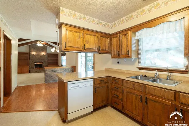 $295,000 | 3009 West 19th Court, Lawrence, KS 66047