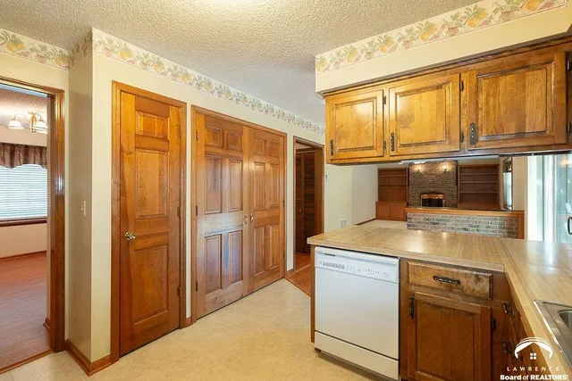 $295,000 | 3009 West 19th Court, Lawrence, KS 66047