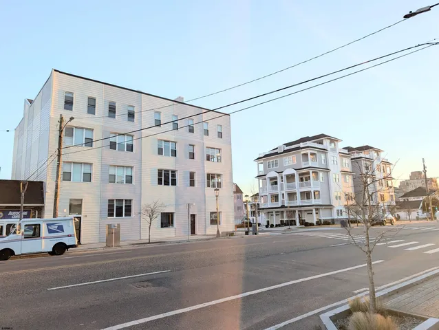 $1,900 | 101 South Victoria Avenue, Unit D1, Ventnor City, NJ 08406