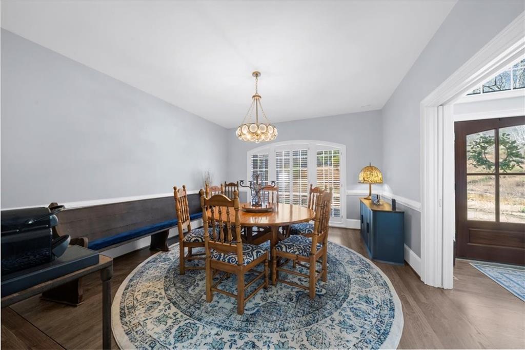 435 Robertson Road Dawsonville, GA 30534 - Photo 8 of 118