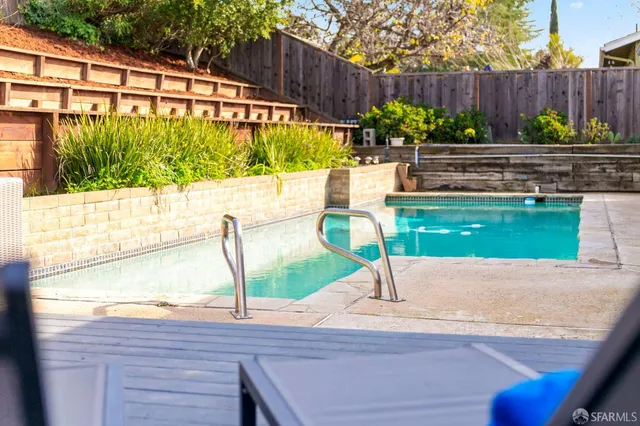 $999,999 | 1548 Fieldcrest Drive, Pleasant Hill, CA 94523