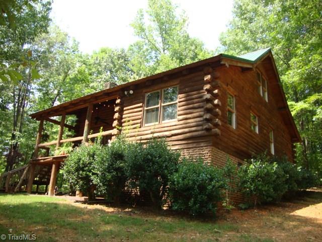 3145 Cunningham Road Thomasville, NC 27360 - Photo 2 of 30