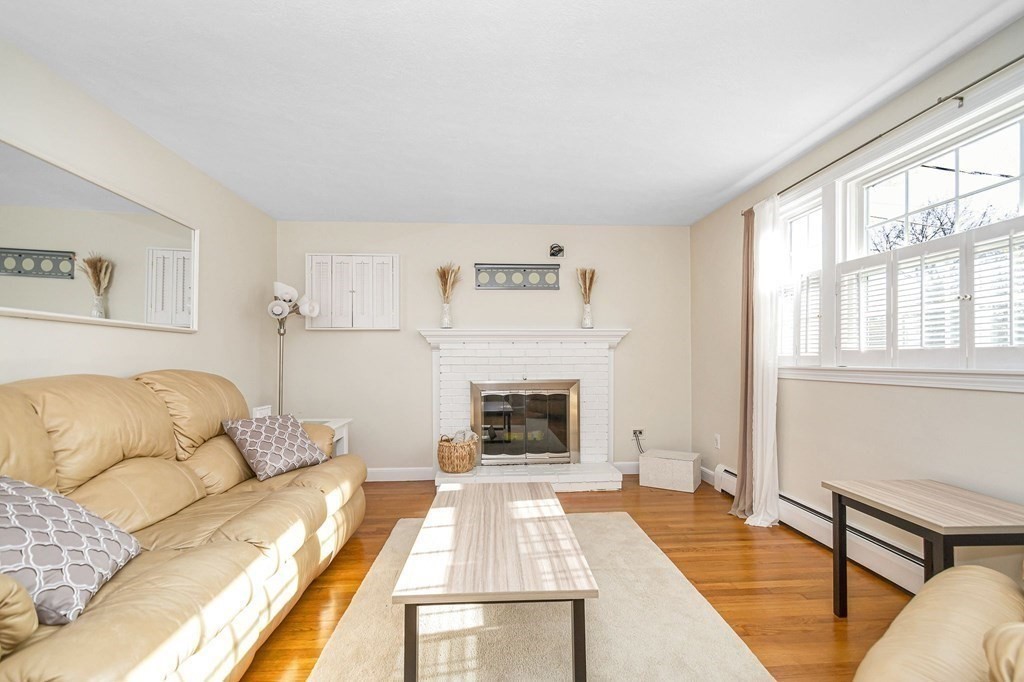 4 Charlotte Road Wilmington, MA 01887 - Photo 12 of 40 Gallery Image 12