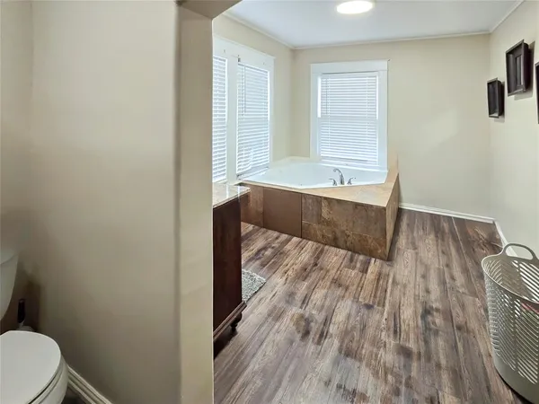 $625,000 | 502 Griffith Avenue, Terrell, TX 75160