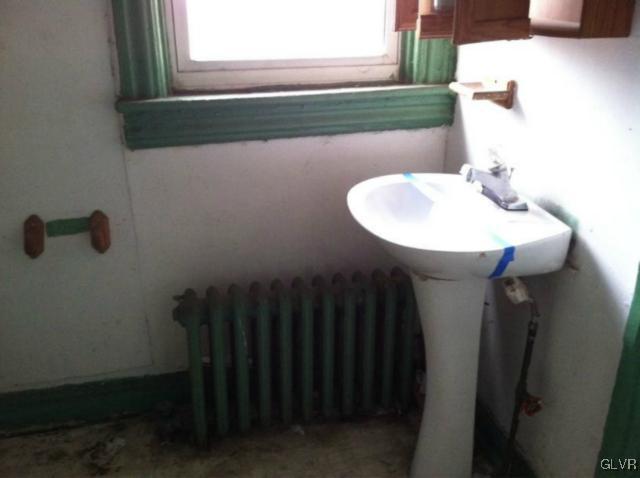 1041 East 3rd Street Bethlehem, PA 18015 - Photo 6 of 7