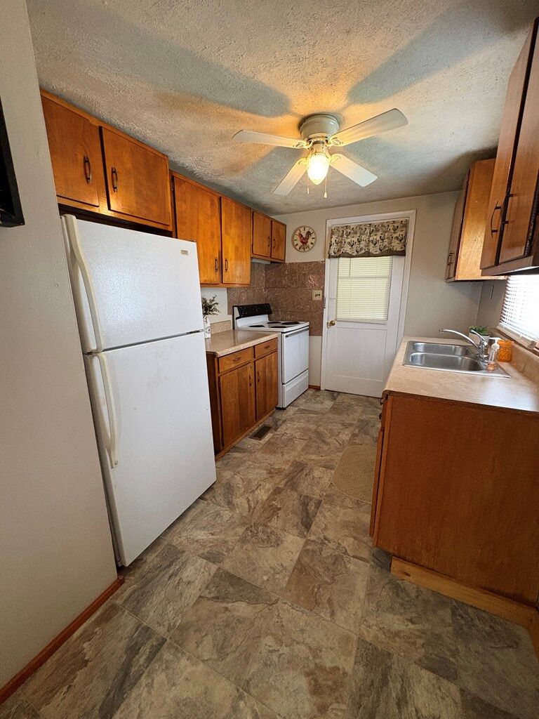 566 Acme Road Raven, VA 24639 - Photo 18 of 25 Gallery Image 18
