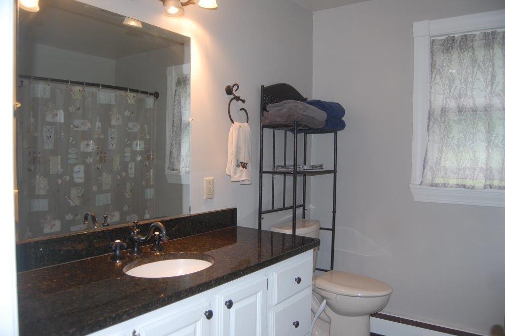 130 Pond Road Manchester, ME 04351 - Photo 23 of 32 FIRST FLOOR FULL BATH