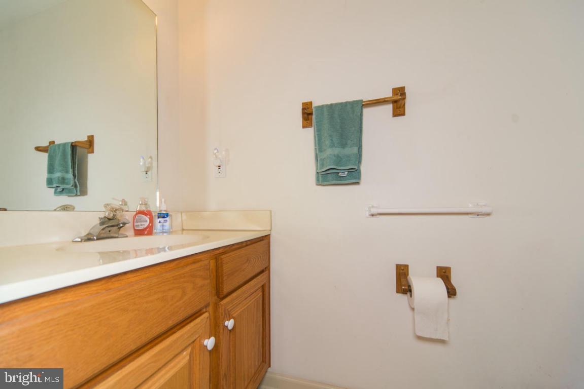 20 Foxrun Terrace Lititz, PA 17543 - Photo 11 of 15