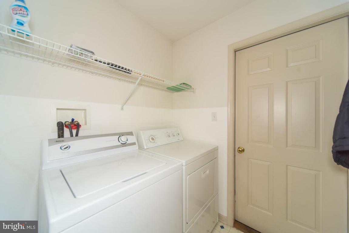 20 Foxrun Terrace Lititz, PA 17543 - Photo 10 of 15