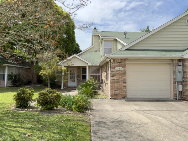 $299,900 | 1325 White Blossom Lane, Fort Walton Beach, FL 32547